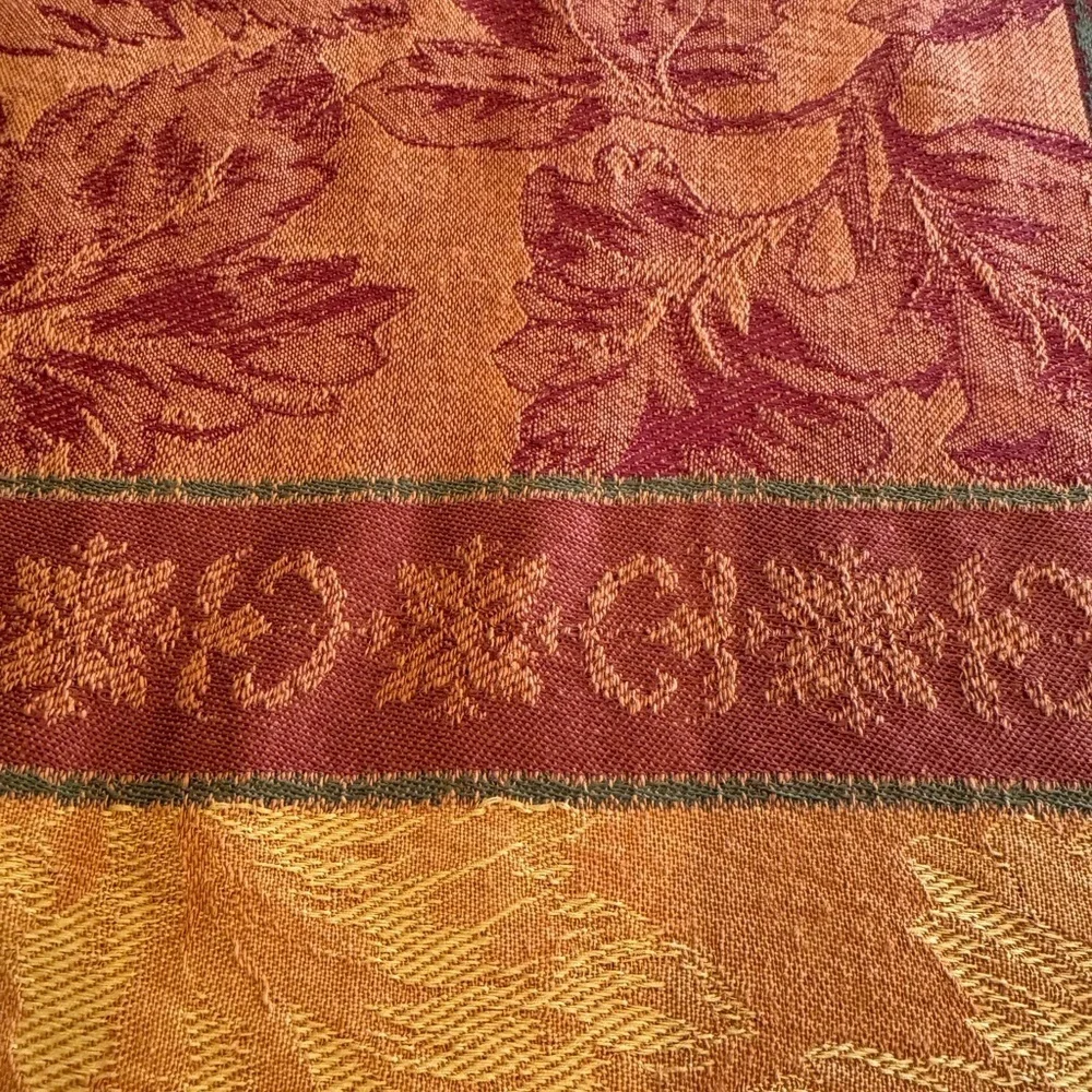 Maple Leaf Jacquard Harvest Tablecloth - Cotton Blend - Jewel Tones    57 X 102